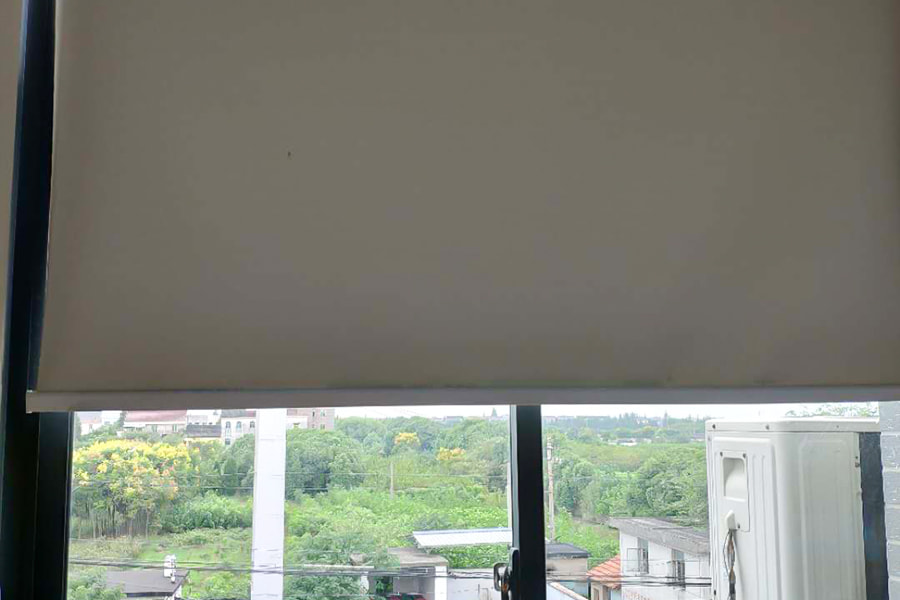 Kain tirai tahan api pemadaman PVC fleksibel tahan UV - untuk rumah, kantor, tempat umum