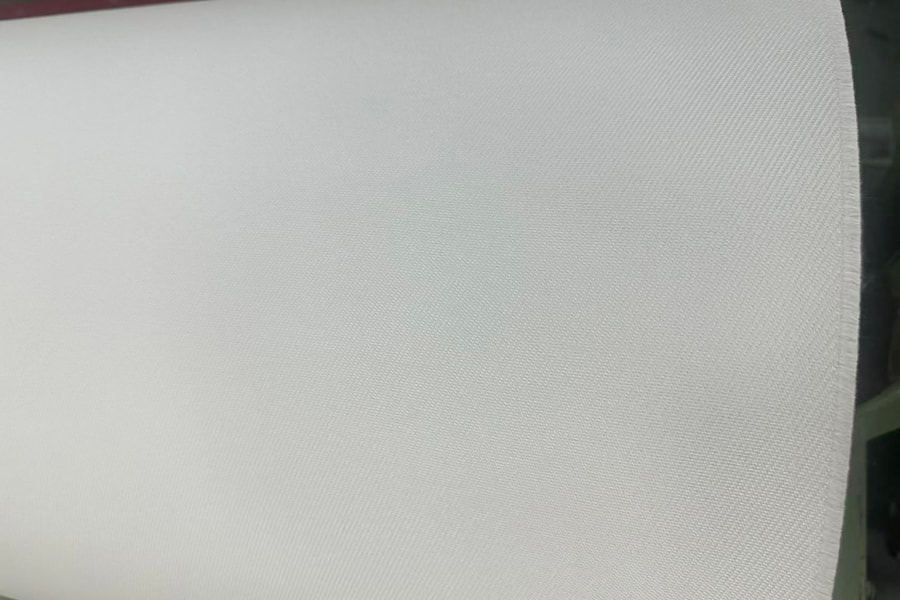Kain fiberglass diperluas tahan suhu tinggi – kain insulasi tahan api ringan Kain fiberglass diperluas tahan suhu tinggi – kain insulasi tahan api ringan